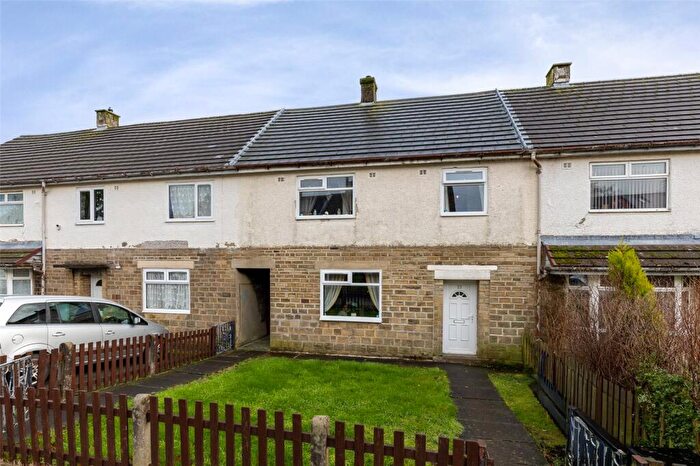 3 Bedroom Terraced House For Sale In Newlands Avenue, Sowerby, Halifax, HX6