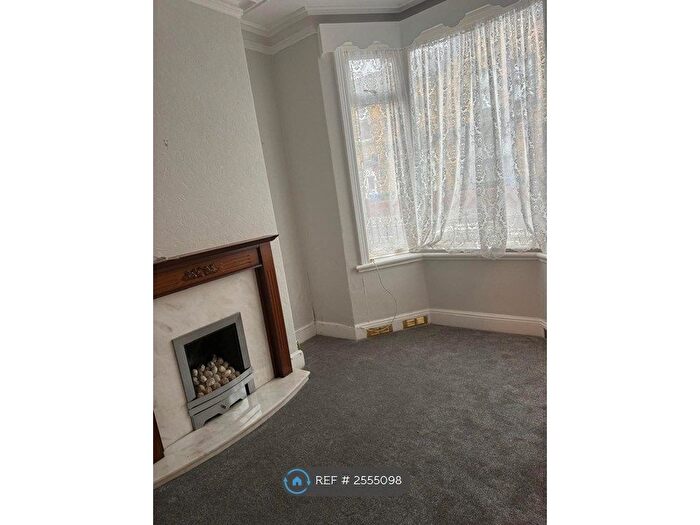 2 Bedroom Terraced House To Rent In Wykeham Street, Scarborough, YO12