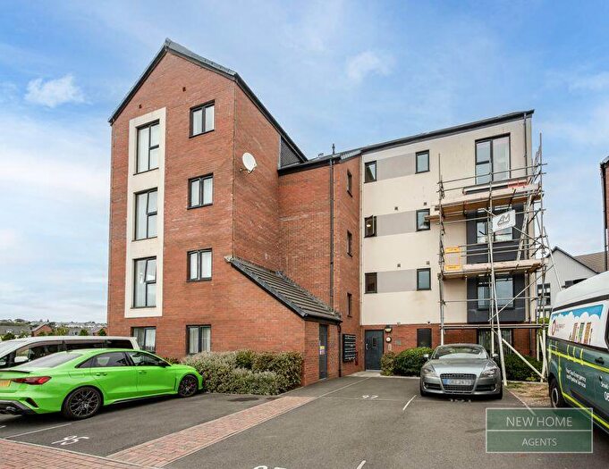 2 Bedroom Flat For Sale In Ffordd Y Mileniwm, Barry, CF62
