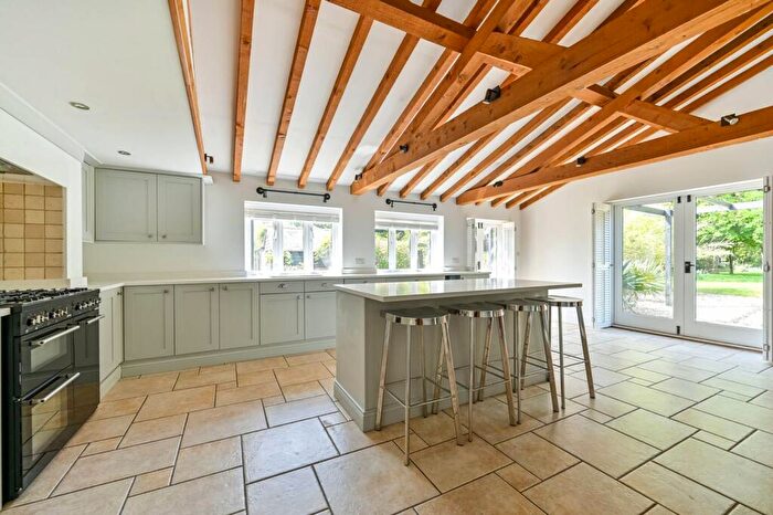 6 Bedroom Barn Conversion To Rent In Farnham Park Lane, Farnham Royal, Slough, SL2