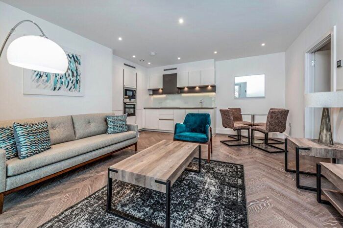 1 Bedroom Flat To Rent In Sterling Way, Islington, London, N7