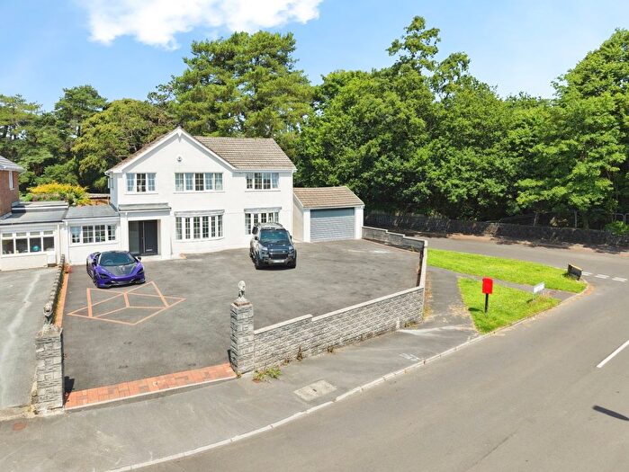 5 Bedroom Link Detached House For Sale In Maes Y Gwernen Drive, Cwmrhydyceirw, Swansea, West Glamorgan, SA6