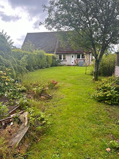 2 Bedroom Semi-Detached House For Sale In Lora View, Oban, PA37