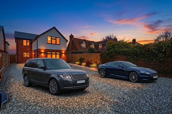 4 Bedroom Property For Sale In Aldham Road, Hadleigh, IP7