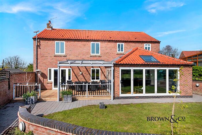 5 Bedroom Detached House For Sale In Headon, Retford, Nottinghamshire, DN22