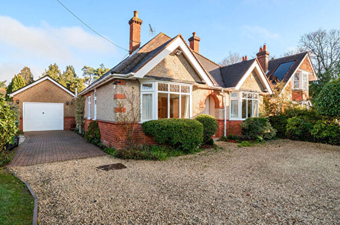 3 Bedroom Bungalow For Sale In Windmill Road, Mortimer Common, Reading, Berkshire, RG7