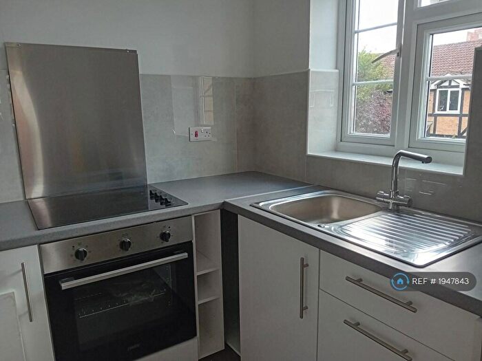 1 Bedroom Flat To Rent In Bittern Court, Colindale, London, NW9