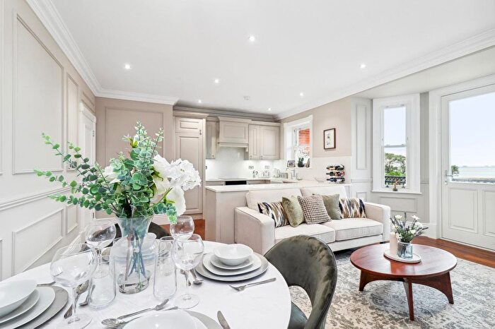 3 Bedroom Property To Rent In Westcliff Avenue, Westcliff-On-Sea, SS0