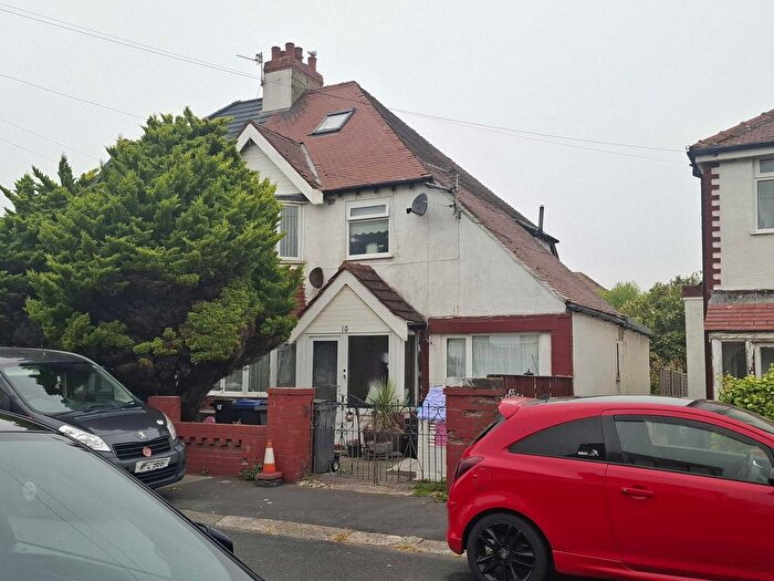 4 Bedroom Property For Sale In Lyddesdale Avenue, Thornton-Cleveleys, Lancashire, FY5