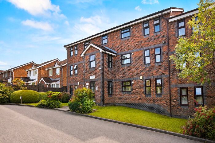 1 Bedroom Flat For Sale In Browfield Way, Royton, Oldham, Greater Manchester, OL2