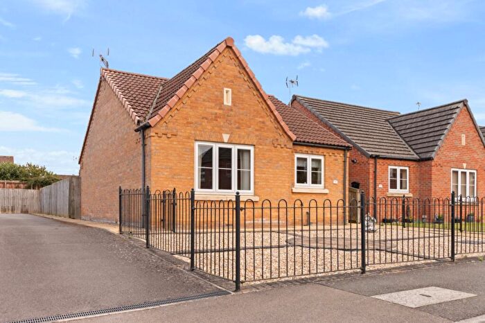 2 Bedroom Bungalow For Sale In Roman Way, Caistor, Market Rasen, LN7