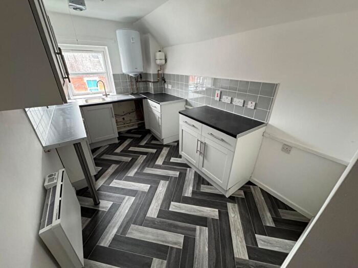 1 Bedroom Apartment To Rent In Park Street, Kidderminster, DY11