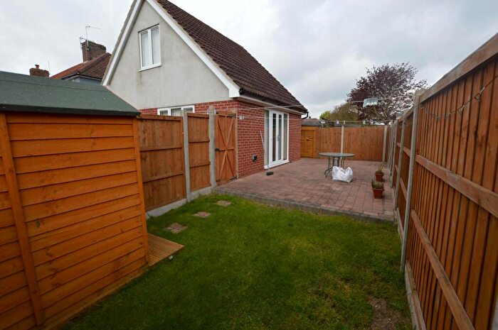 1 Bedroom Detached House To Rent In Hastings Road, Prettgate, CO3