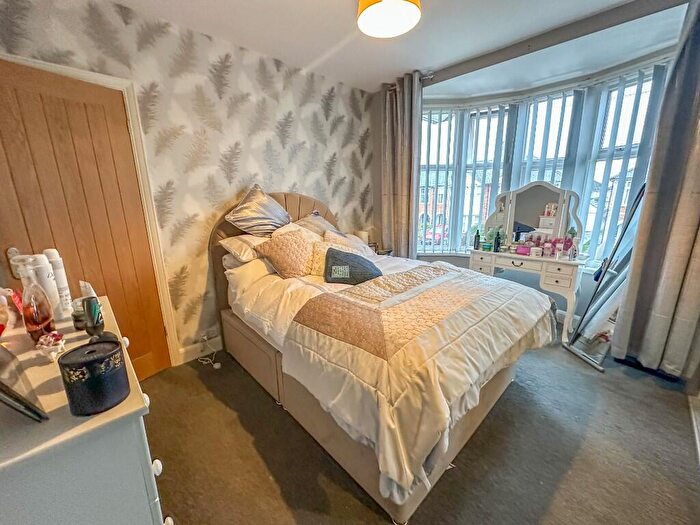 3 Bedroom End Of Terrace House For Sale In Beech Grove, Ipswich, IP3