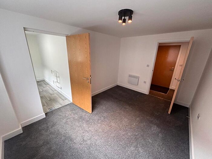 1 Bedroom Apartment To Rent In West Street, Chesterfield, S40