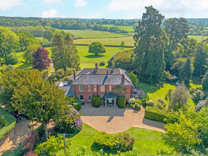 5 Bedroom Detached House For Sale In Greenwood Lane Durley Southampton, Hampshire, SO32