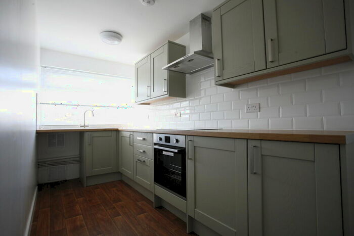2 Bedroom Apartment To Rent In A Barking Road, Needham Maket, IP6