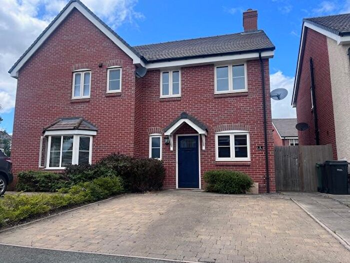 2 Bedroom Semi-Detached House To Rent In Chantry Place, Shrewsbury, SY3