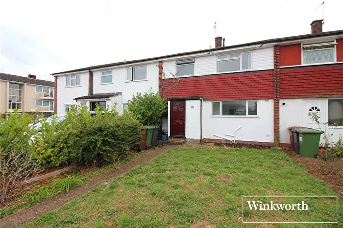 3 Bedroom Terraced House To Rent In Stratfield Road, Borehamwood, Hertfordshire, WD6