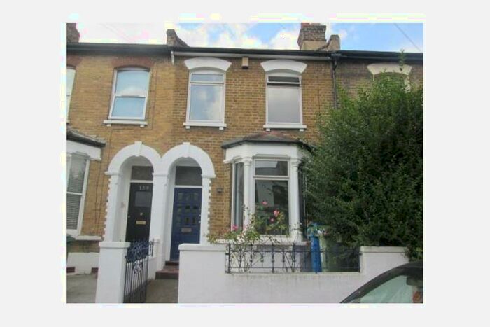 5 Bedroom Terraced House To Rent In Hollydale Road, London, SE15