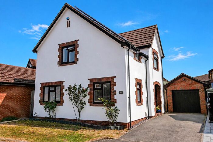 4 Bedroom Detached House For Sale In French Laurence Way, Chalgrove, OX44