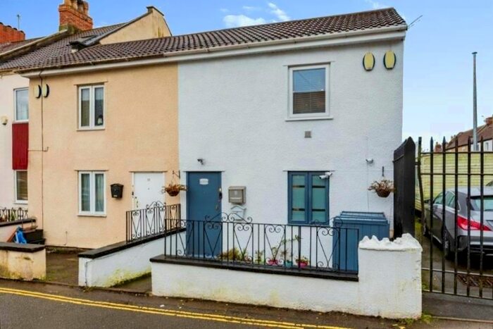 1 Bedroom Flat To Rent In Pembroke Road, Shirehampton, Bristol, BS11