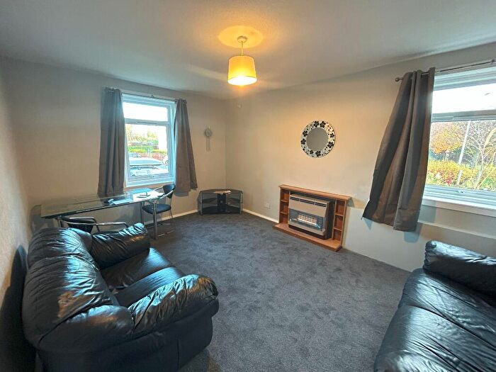 2 Bedroom Flat To Rent In Whitson Terrace, Balgreen, Edinburgh, EH11
