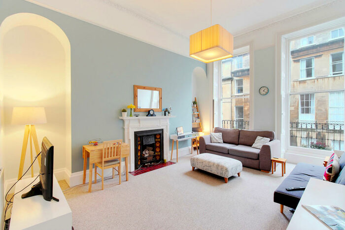 1 Bedroom Apartment To Rent In Park Street, Bath, BA1