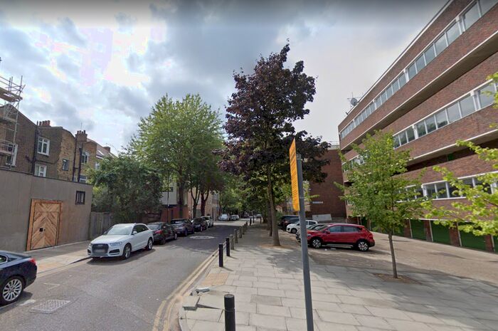 1 Bedroom Flat To Rent In Carnouiste Drive, Islington, London, N1
