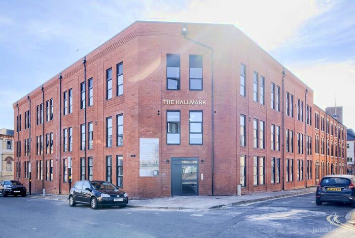 4 Bedroom Flat To Rent In The Hallmark, Bond Street, Birmingham City Centre, B19