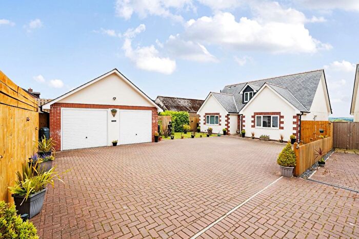 4 Bedroom Detached House To Rent In High Bullen, Torrington, EX38