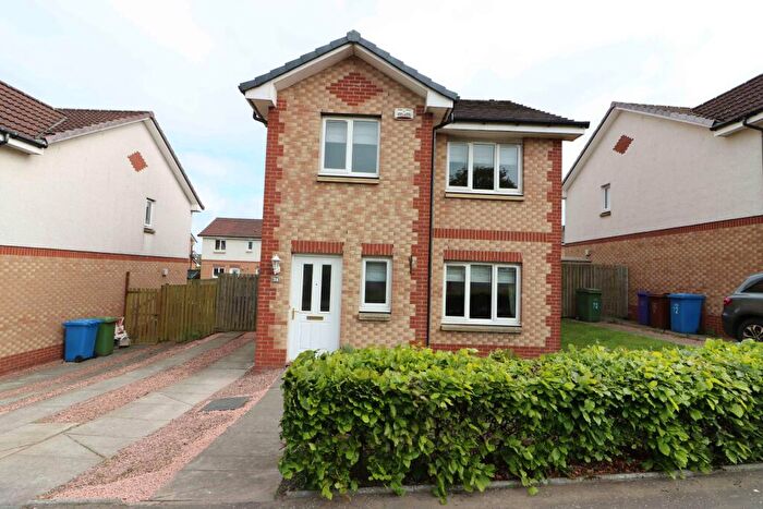 3 Bedroom Detached House To Rent In Porchester Street, Garthamlock, Glasgow, G33