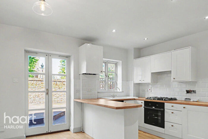 3 Bedroom Town House To Rent In Tudor Walk, Church Street, Ware, SG12