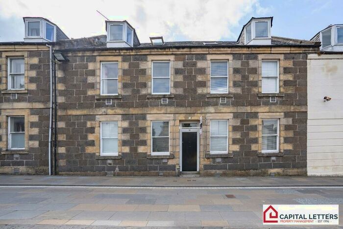 2 Bedroom Flat To Rent In Cowane Street, Stirling Town, Stirling, FK8