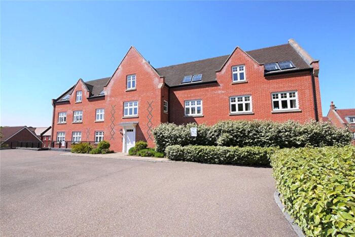 2 Bedroom Apartment For Sale In The Galleries, Warley, Brentwood, CM14