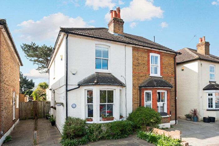 2 Bedroom Semi Detached House For Sale In Albany Road, Hersham, KT12