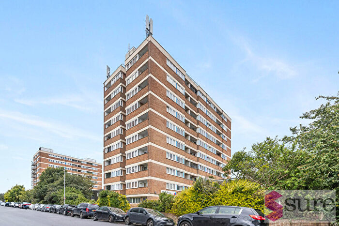 2 Bedroom Apartment To Rent In Ellen House, Clarendon Road, BN3