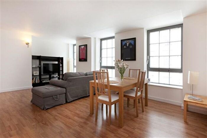 2 Bedroom Flat To Rent In The Hicking Building, Queens Road, NG2