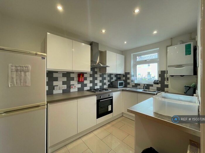 3 Bedroom End Of Terrace House To Rent In Norwood Road, Reading, RG1