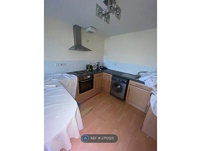 2 Bedroom Flat To Rent In Haigh Street, Liverpool, L3