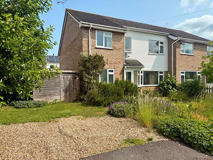 5 Bedroom Semi-Detached House For Sale In Greenacres, Downton, Salisbury, SP5