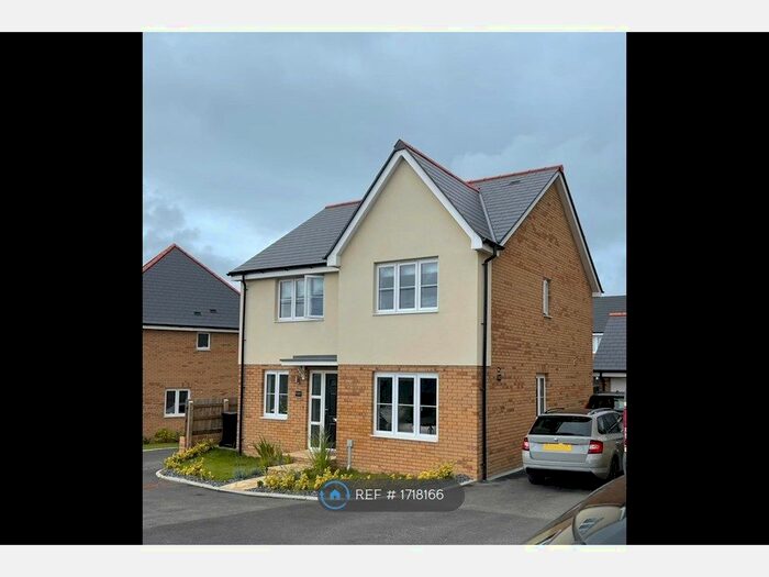 4 Bedroom Detached House To Rent In Wagtail Close, Bude, EX23