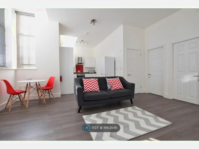 2 Bedroom Apartment Flat To Rent In Hastings Road, Nantwich, CW5