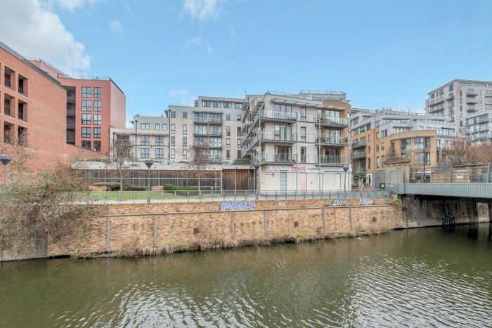 Studio To Rent In Caspian Wharf, Yeo Street, E3