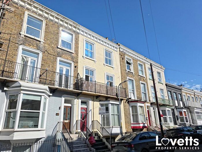 2 Bedroom Flat For Sale In Ethelbert Road, Margate, Kent, CT9