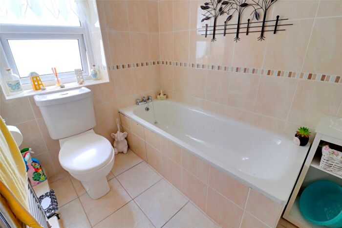 6 Bedroom Terraced House For Sale In Chambercombe Road, Ilfracombe, Devon, EX34