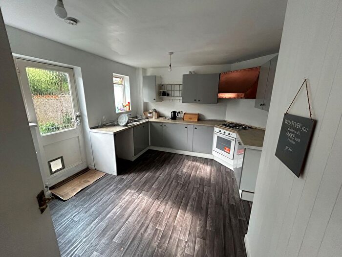 3 Bedroom End Of Terrace House To Rent In Kent Road, Southampton, SO17