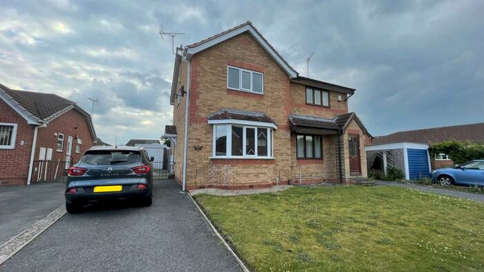 2 Bedroom Semi-Detached House To Rent In Cawthorne Way, Mansfield, NG18