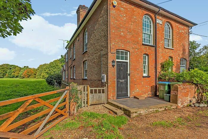 3 Bedroom Semi-Detached House For Sale In The Green, Aston Abbotts, Aylesbury, HP22