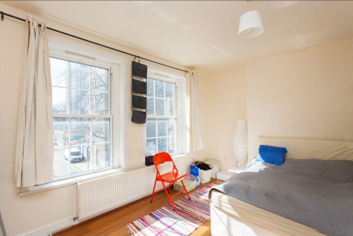 2 Bedroom Link Detached House To Rent In Cranleigh Street, NW1